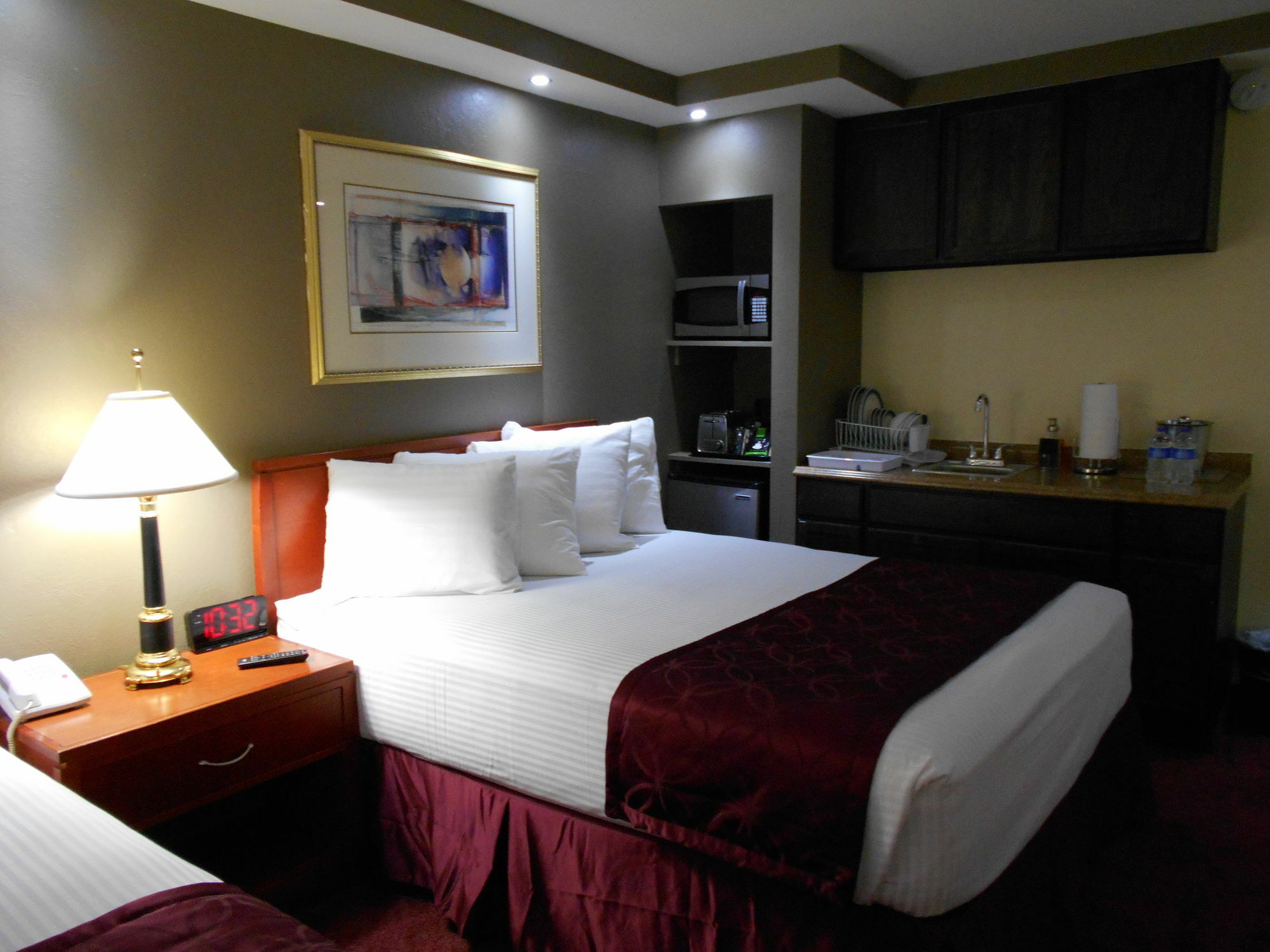 Best Host Inn Plaza Kansas City South グランドビュー エクステリア 写真